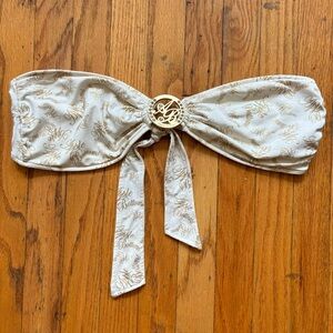 Apple bottom bandeau bikini top